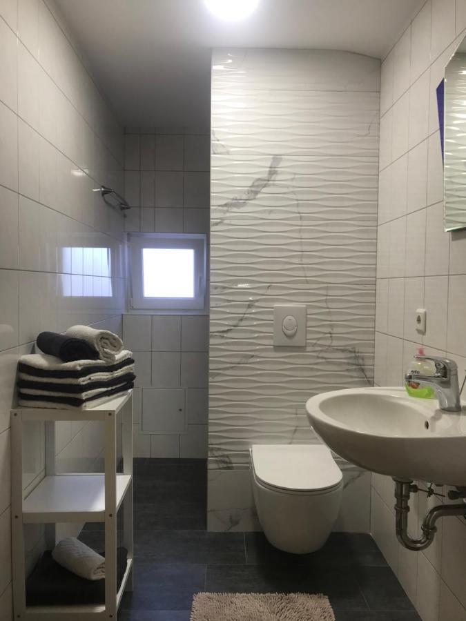 Apartmani Sipic Vodice Exterior foto