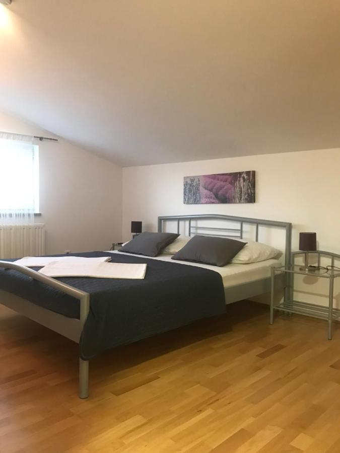 Apartmani Sipic Vodice Exterior foto